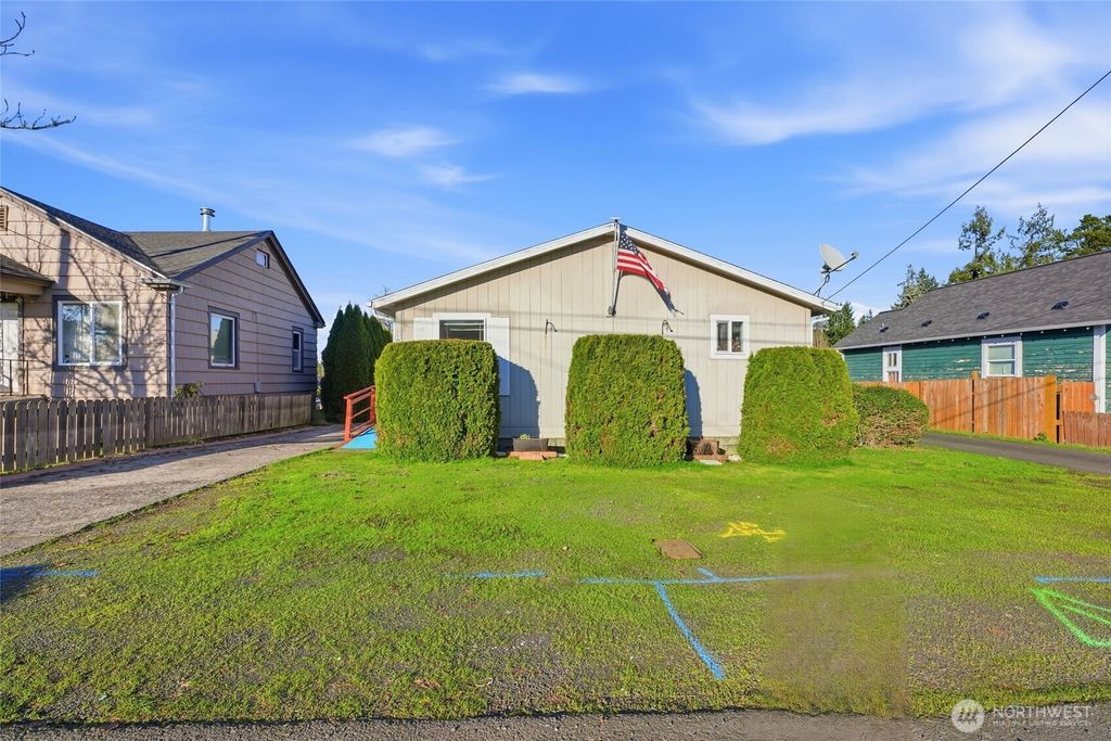 1003 Lord Street, Kelso, WA 98626