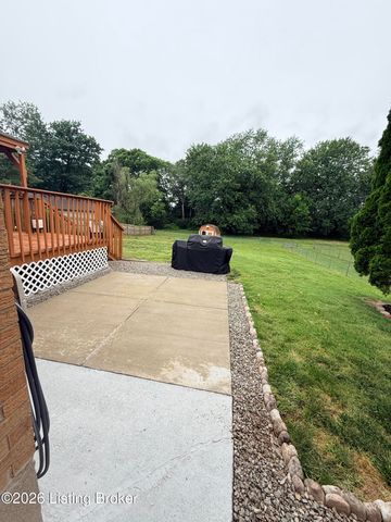 8702 Terry Rd, Louisville, KY 40258