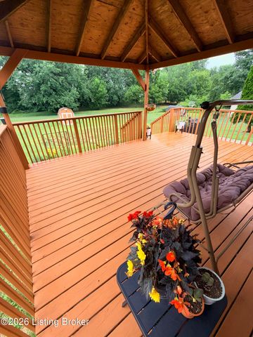 8702 Terry Rd, Louisville, KY 40258