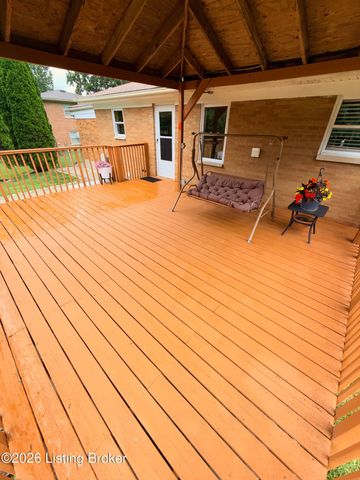 8702 Terry Rd, Louisville, KY 40258