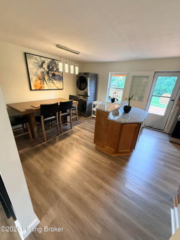 8702 Terry Rd, Louisville, KY 40258
