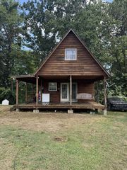 502 Twin Oaks Road, Wellington, KY 40387