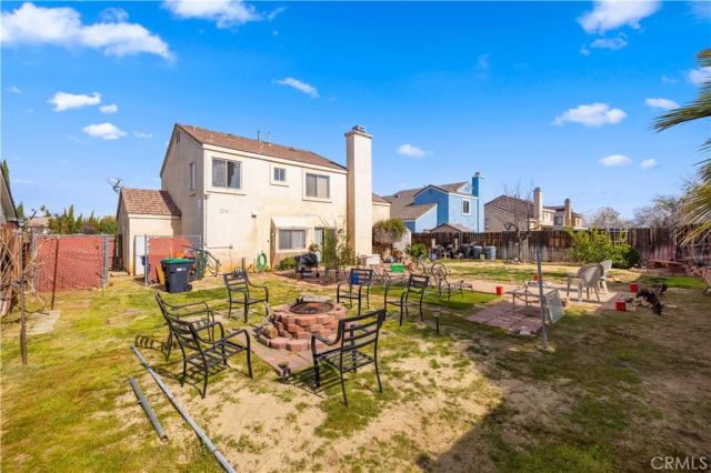 1806 W Avenue P4, Palmdale, CA 93551