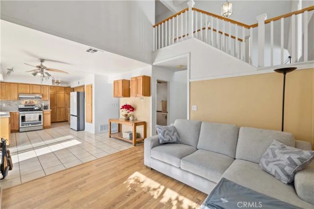 1806 W Avenue P4, Palmdale, CA 93551