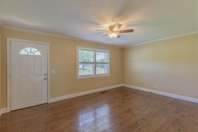 131 Orchard Grass Lane, Chickamauga, GA 30707