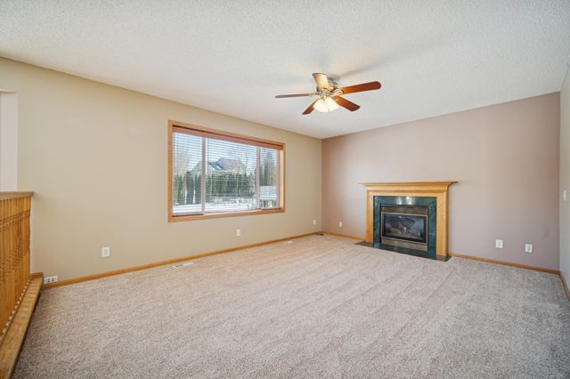 14381 Bluebird Trail NE, Prior Lake, MN 55372