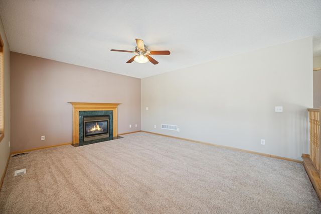 14381 Bluebird Trail NE, Prior Lake, MN 55372