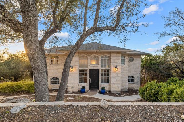 8414 Bronco Buster TRL, Lago Vista, TX 78645