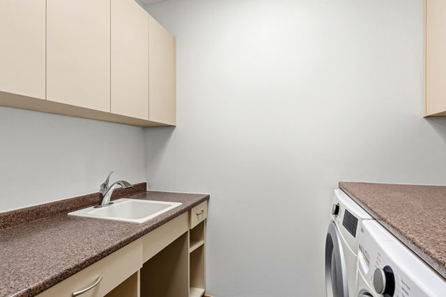 92 Alteza, Santa Fe, NM 87508