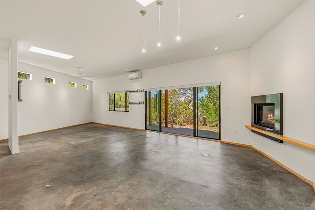 92 Alteza, Santa Fe, NM 87508