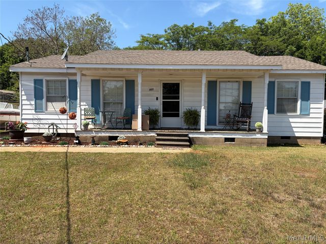 951 Wright Street, Prattville, AL 36066