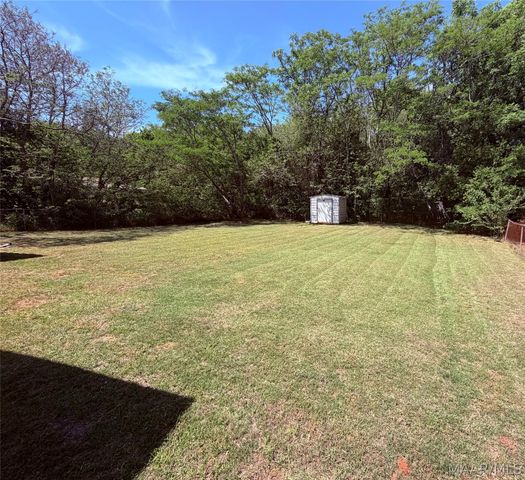 951 Wright Street, Prattville, AL 36066