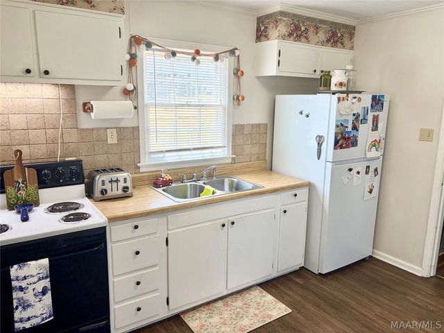 951 Wright Street, Prattville, AL 36066