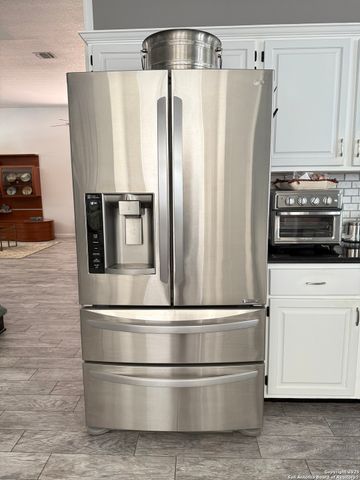 2710 Montebello, San Antonio, TX 78259