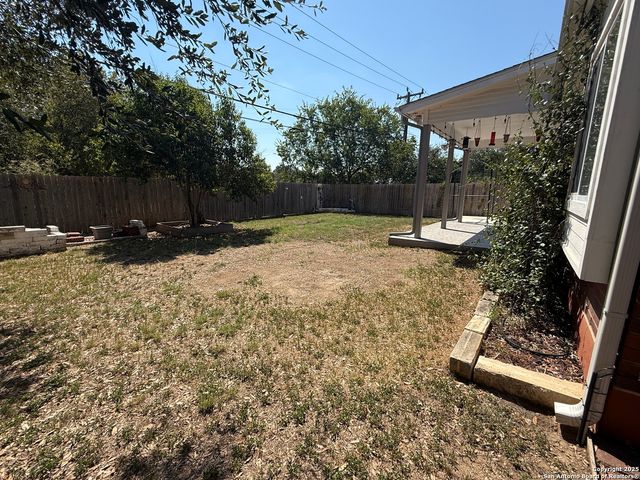 2710 Montebello, San Antonio, TX 78259