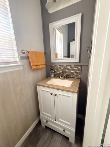 2710 Montebello, San Antonio, TX 78259