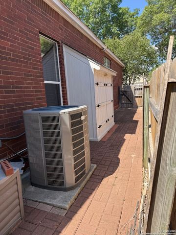 2710 Montebello, San Antonio, TX 78259