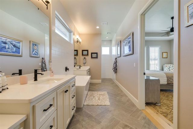 5808 Calcutta Lane, Edmond, OK 73025