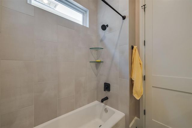 5808 Calcutta Lane, Edmond, OK 73025