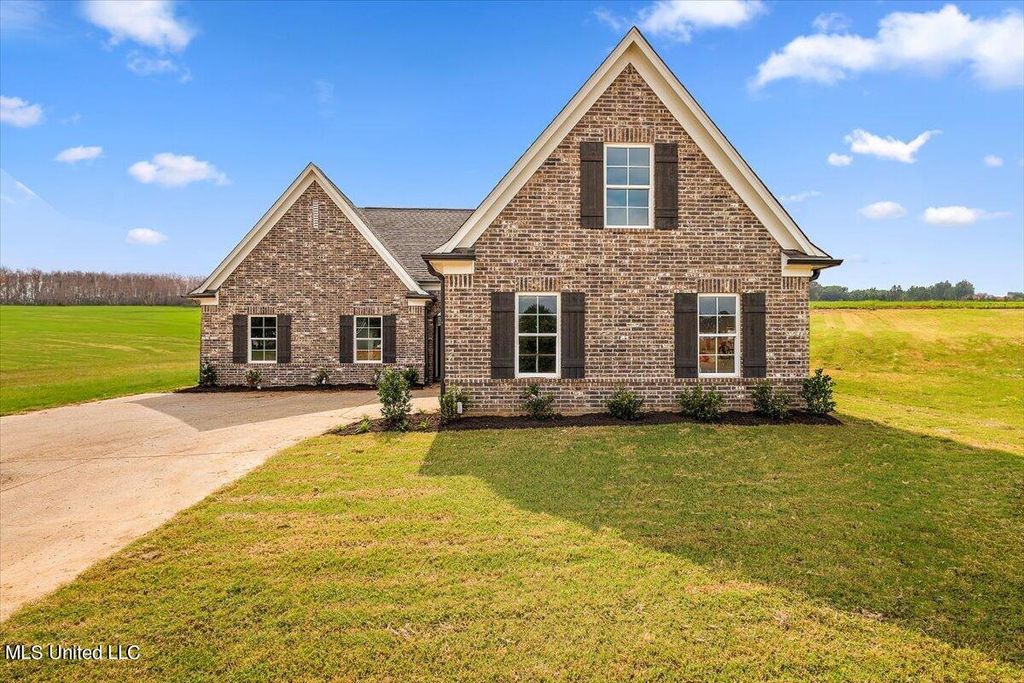 6502 Benjamin Cove, Walls, MS 38680