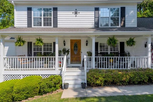 2490 Tribble Gates Drive, Loganville, GA 30052