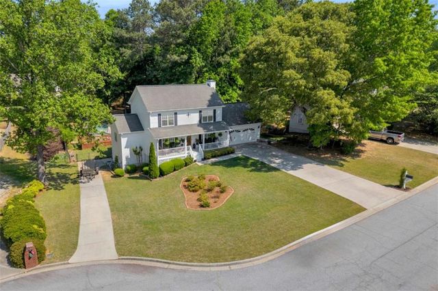 2490 Tribble Gates Drive, Loganville, GA 30052