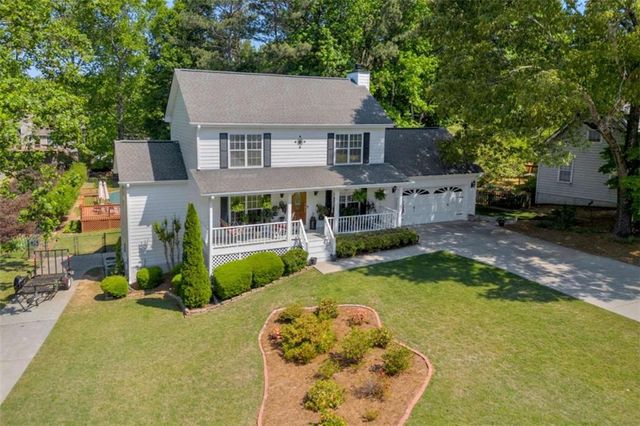 2490 Tribble Gates Drive, Loganville, GA 30052