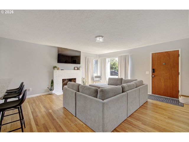 4916 Ne 22ND Ave, Vancouver, WA 98663