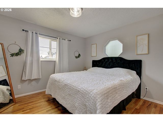 4916 Ne 22ND Ave, Vancouver, WA 98663