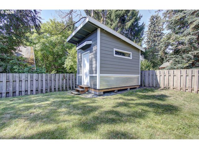 4916 Ne 22ND Ave, Vancouver, WA 98663