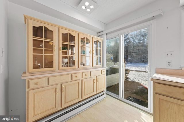 35 S SEAS CT, Barnegat, NJ 08005