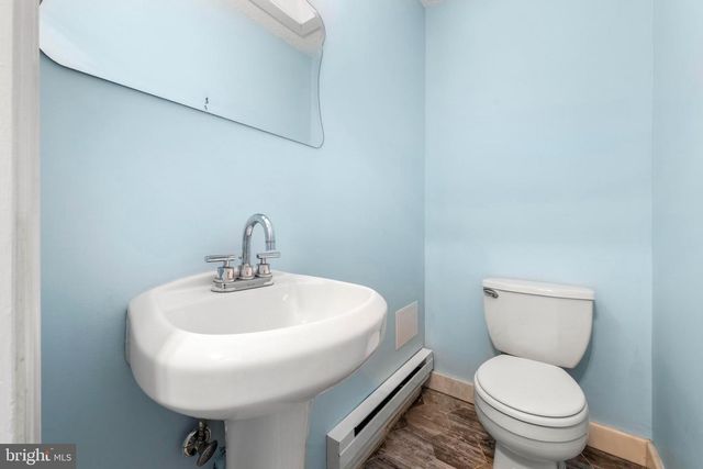 35 S SEAS CT, Barnegat, NJ 08005