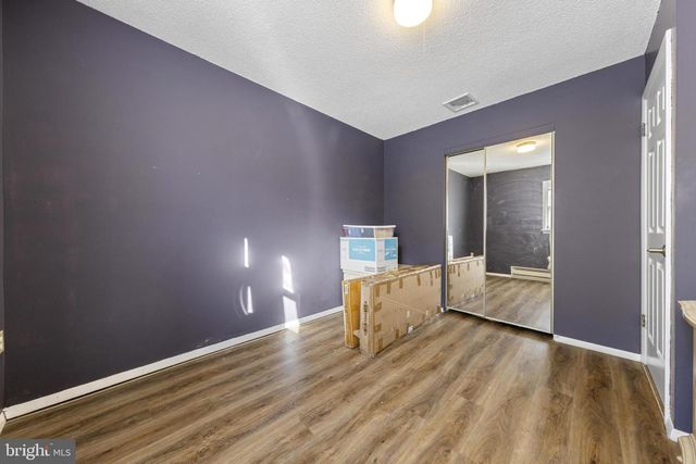 35 S SEAS CT, Barnegat, NJ 08005