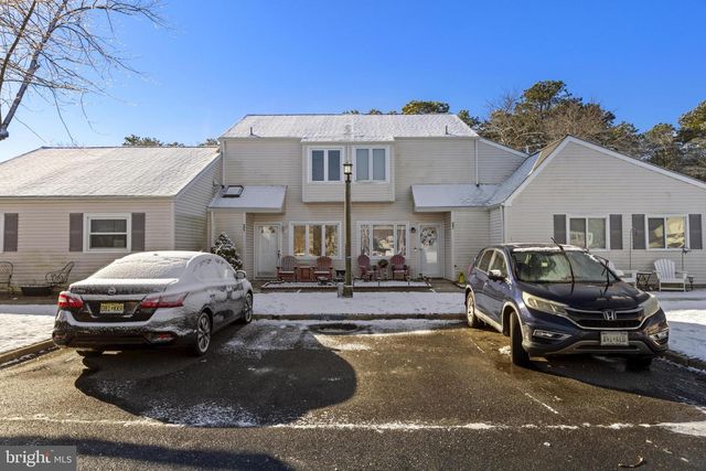 35 S SEAS CT, Barnegat, NJ 08005