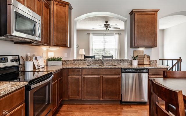 14020 E End Road, Fishers, IN 46037