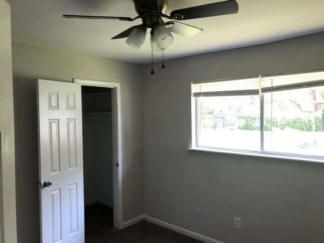 406 Wisteria Street, Richwood, TX 77531