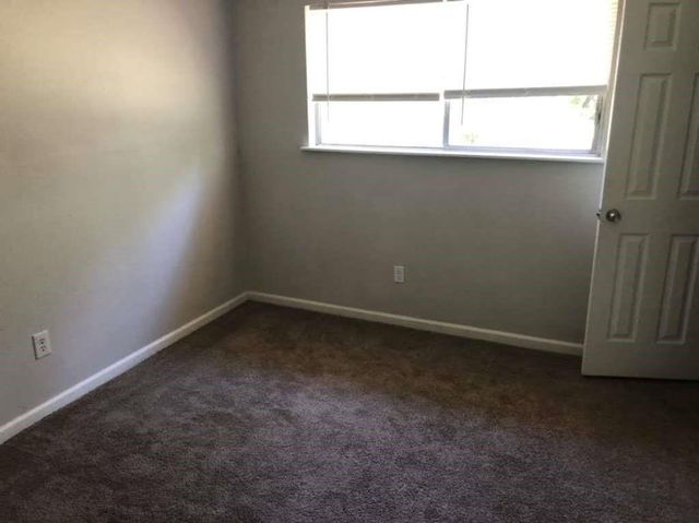 406 Wisteria Street, Richwood, TX 77531