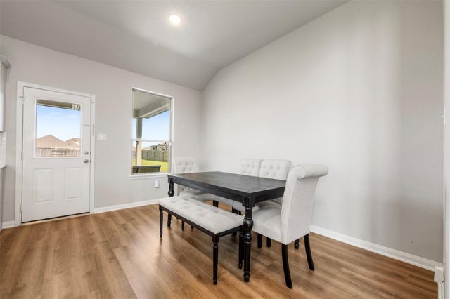 210 Valley Ranch Trail, Dayton, TX 77535