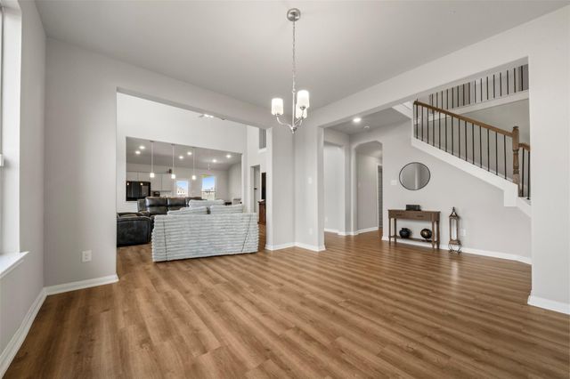 210 Valley Ranch Trail, Dayton, TX 77535