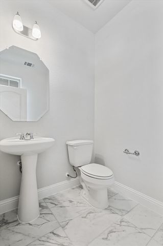 1752 Blakely Place, Little Elm, TX 76227