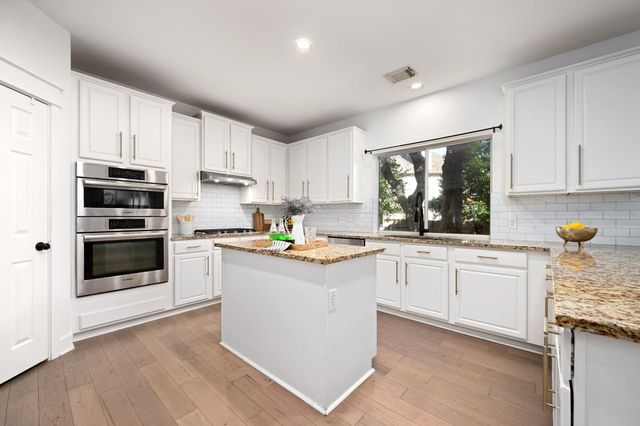 6003 Spindletop TER, Round Rock, TX 78681