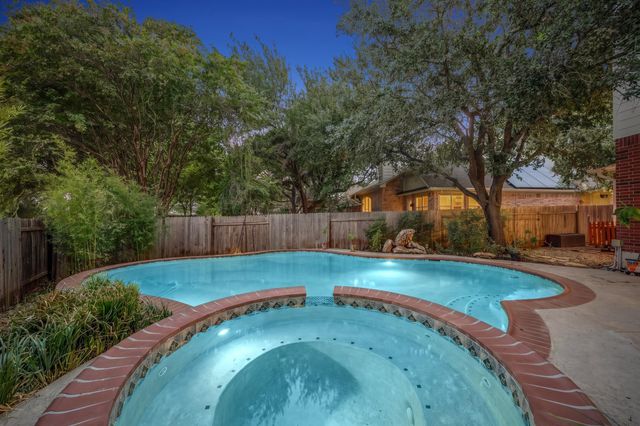 6003 Spindletop TER, Round Rock, TX 78681