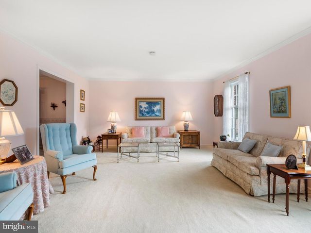 833 MARRONES COURT, West Chester, PA 19382