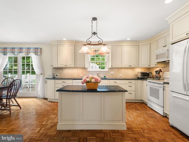 833 MARRONES COURT, West Chester, PA 19382