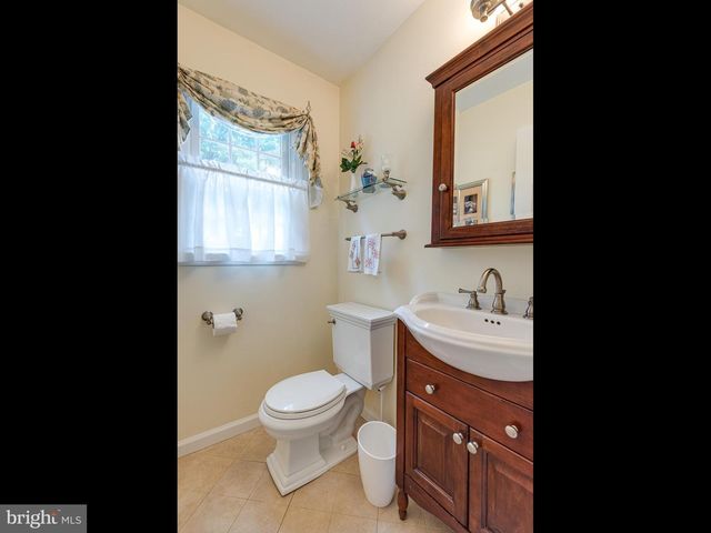 833 MARRONES COURT, West Chester, PA 19382