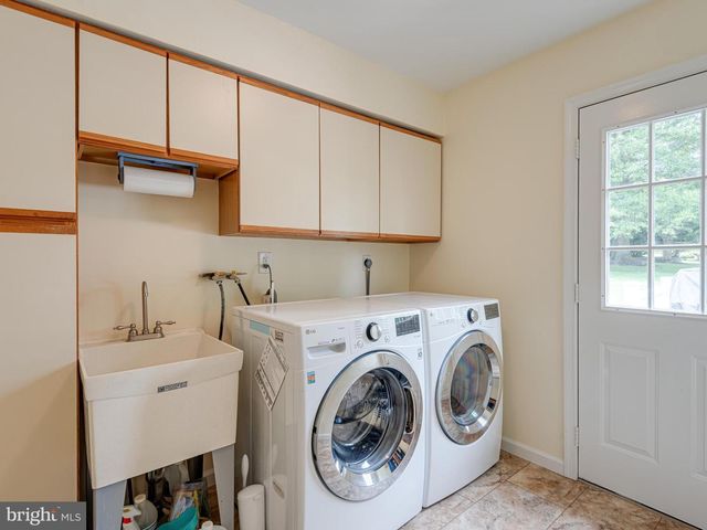 833 MARRONES COURT, West Chester, PA 19382