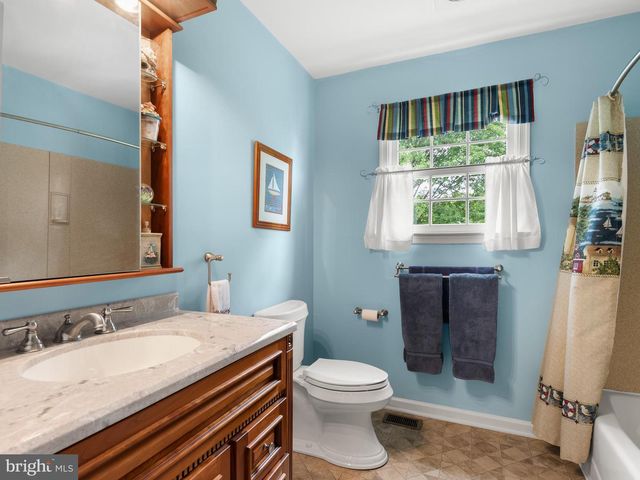 833 MARRONES COURT, West Chester, PA 19382