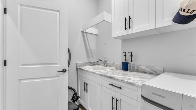 7013 BENTRIDGE DRIVE, Lakeland, FL 33813