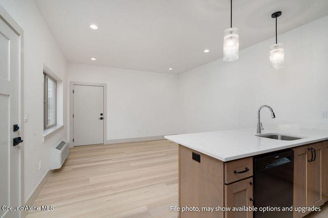 1207 W FAIR LN, Post Falls, ID 83854