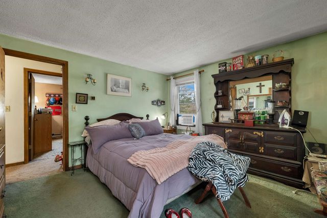74 Whitelaw Drive, Conway, NH 03813